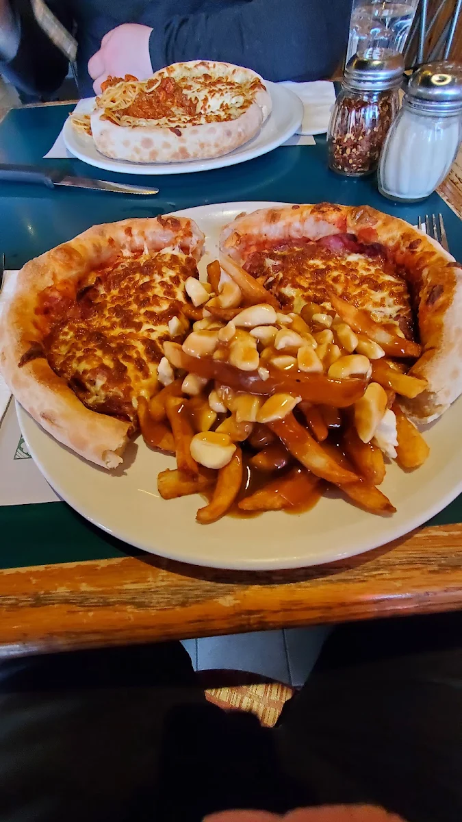 Combo Pizza Poutine