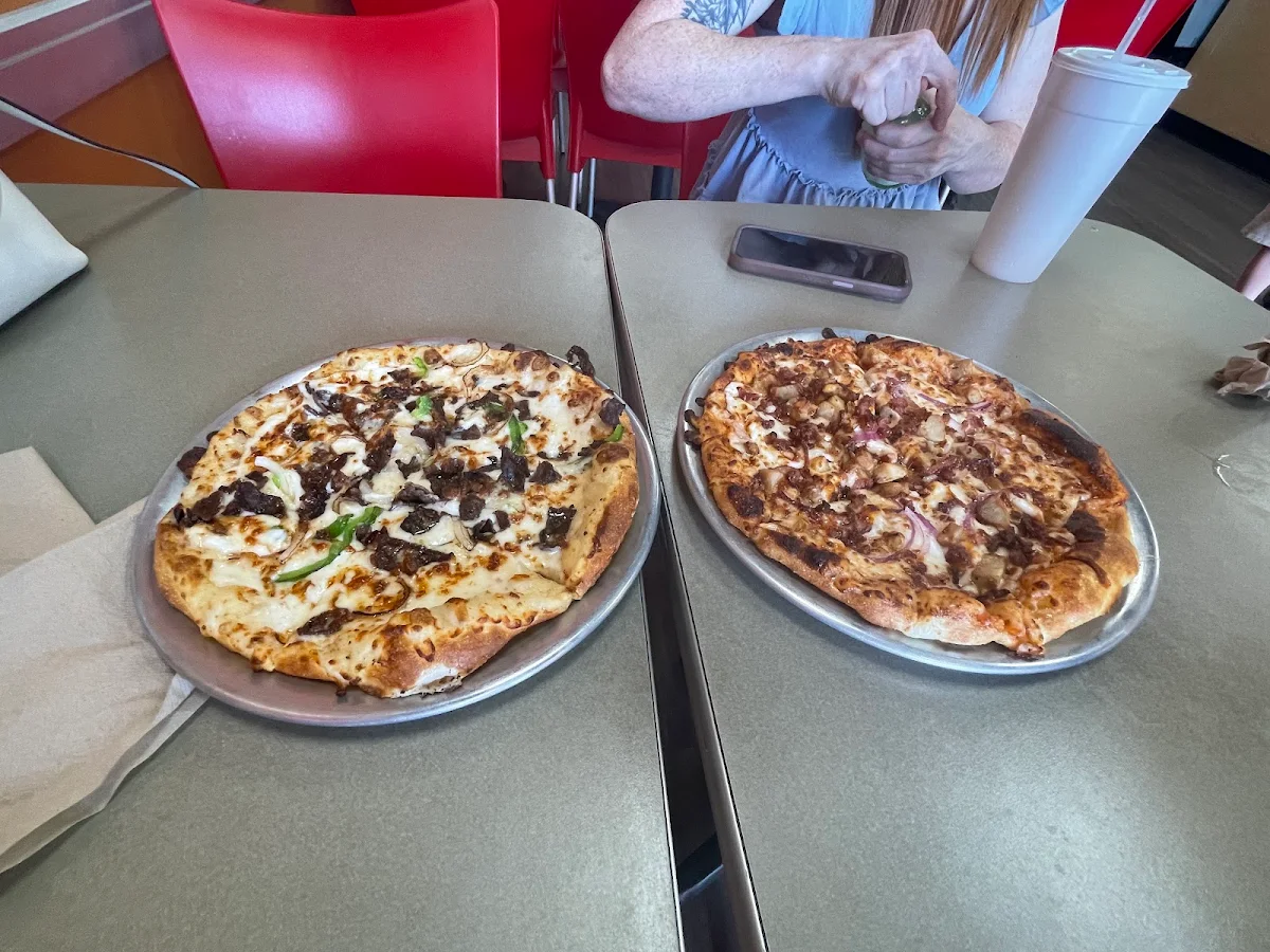 Zorba the Veggie Pizza