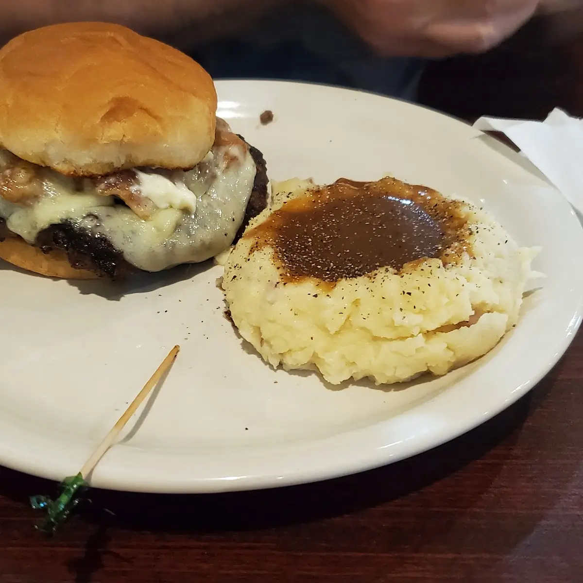 Mushroom Swiss Burger & Mashed Potatoes