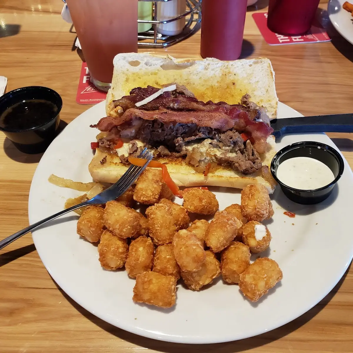 Cheese Steak w Tater Tots