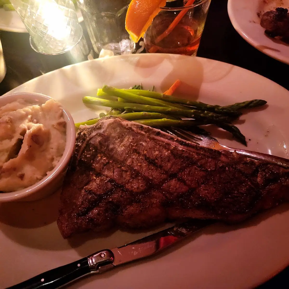 Durant's Delmonico Mashed Potatoes Asparagus