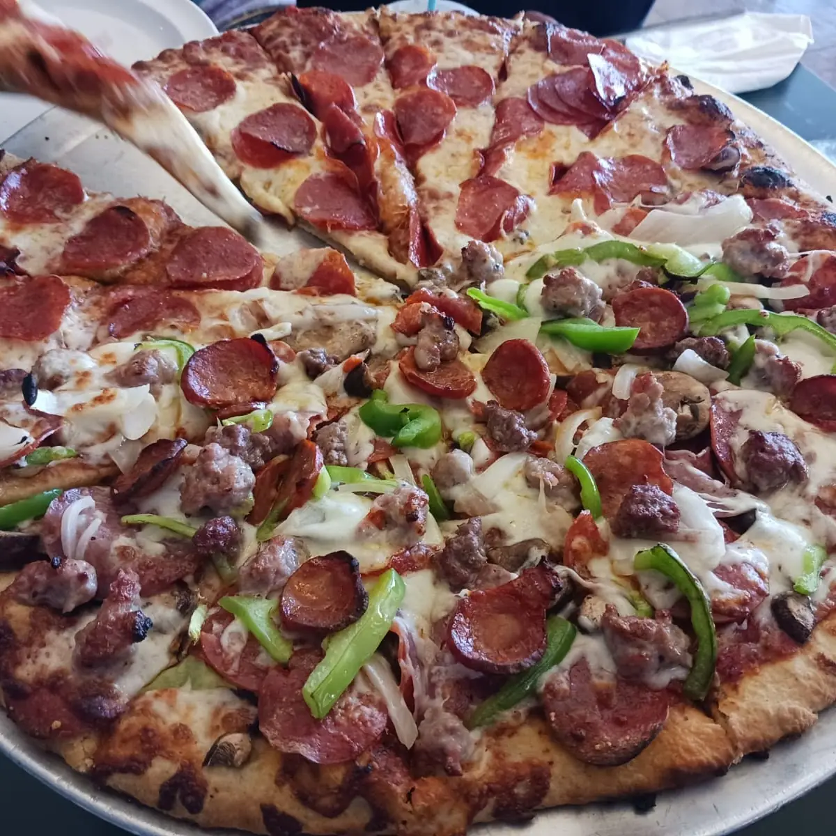 Peperoni and Combination Pizza
