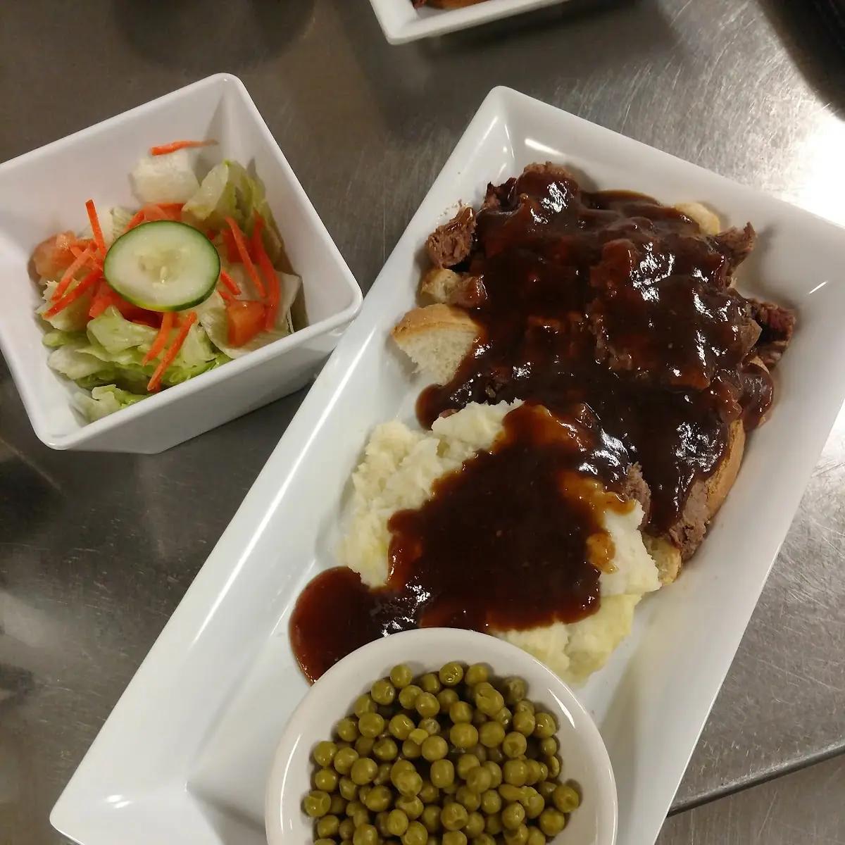 Hot Roast Beef Dinner