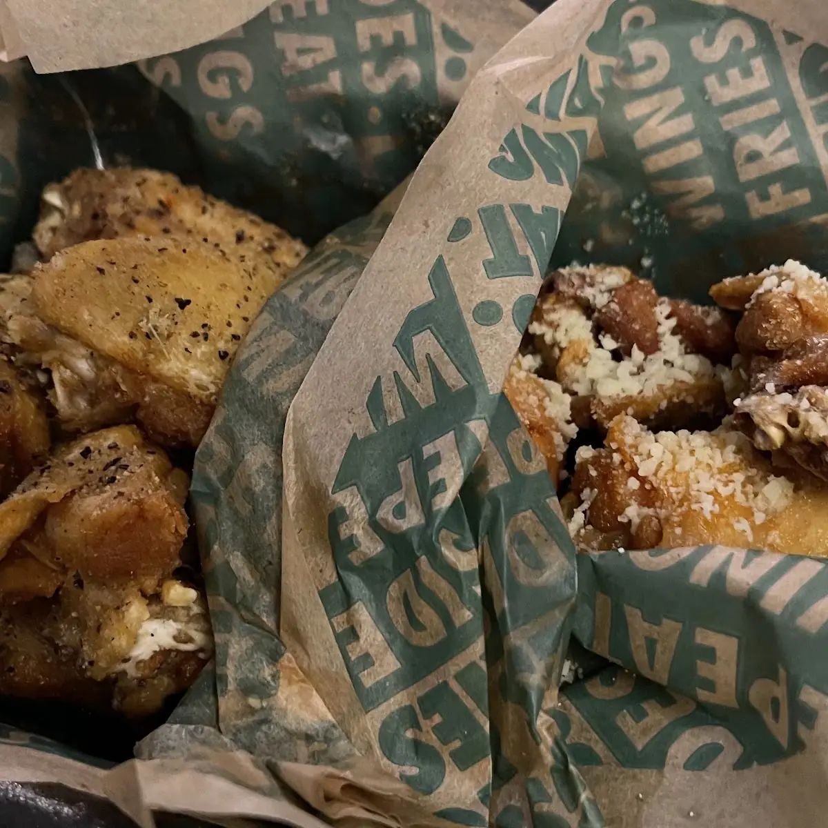 8 Wings