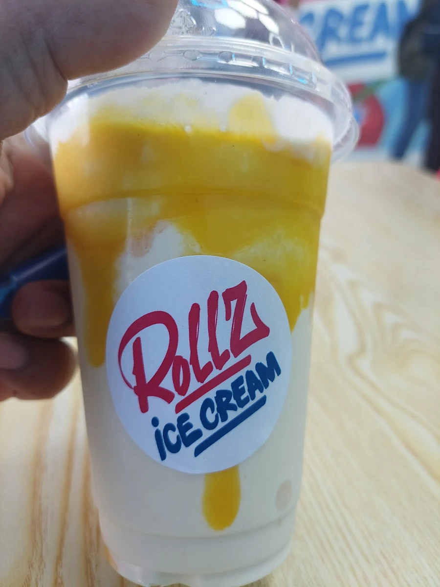 Mango and Kesar Milkshakes