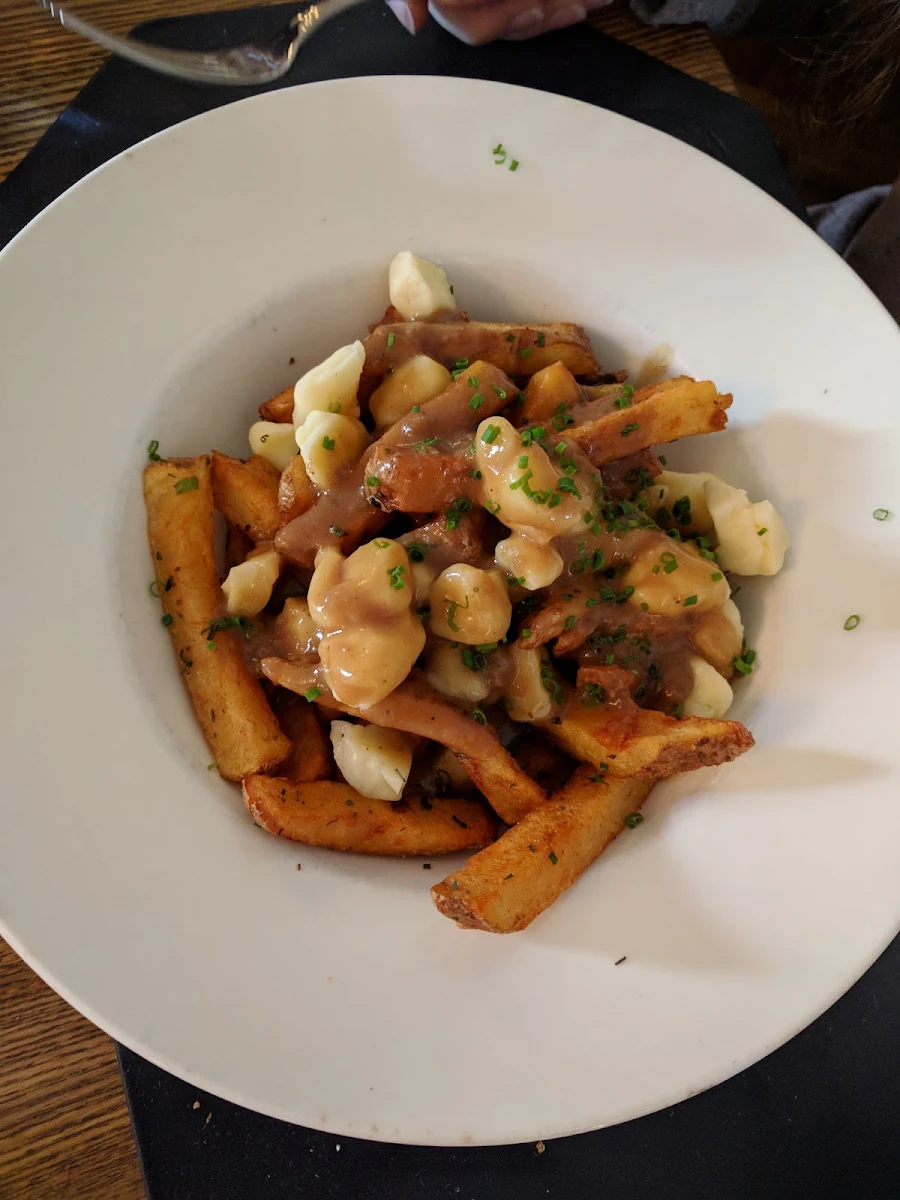 Poutine, The Globe Restaurant