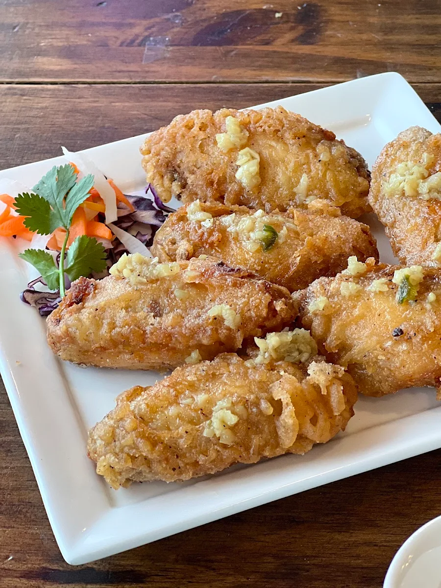Garlic Chicken Wings