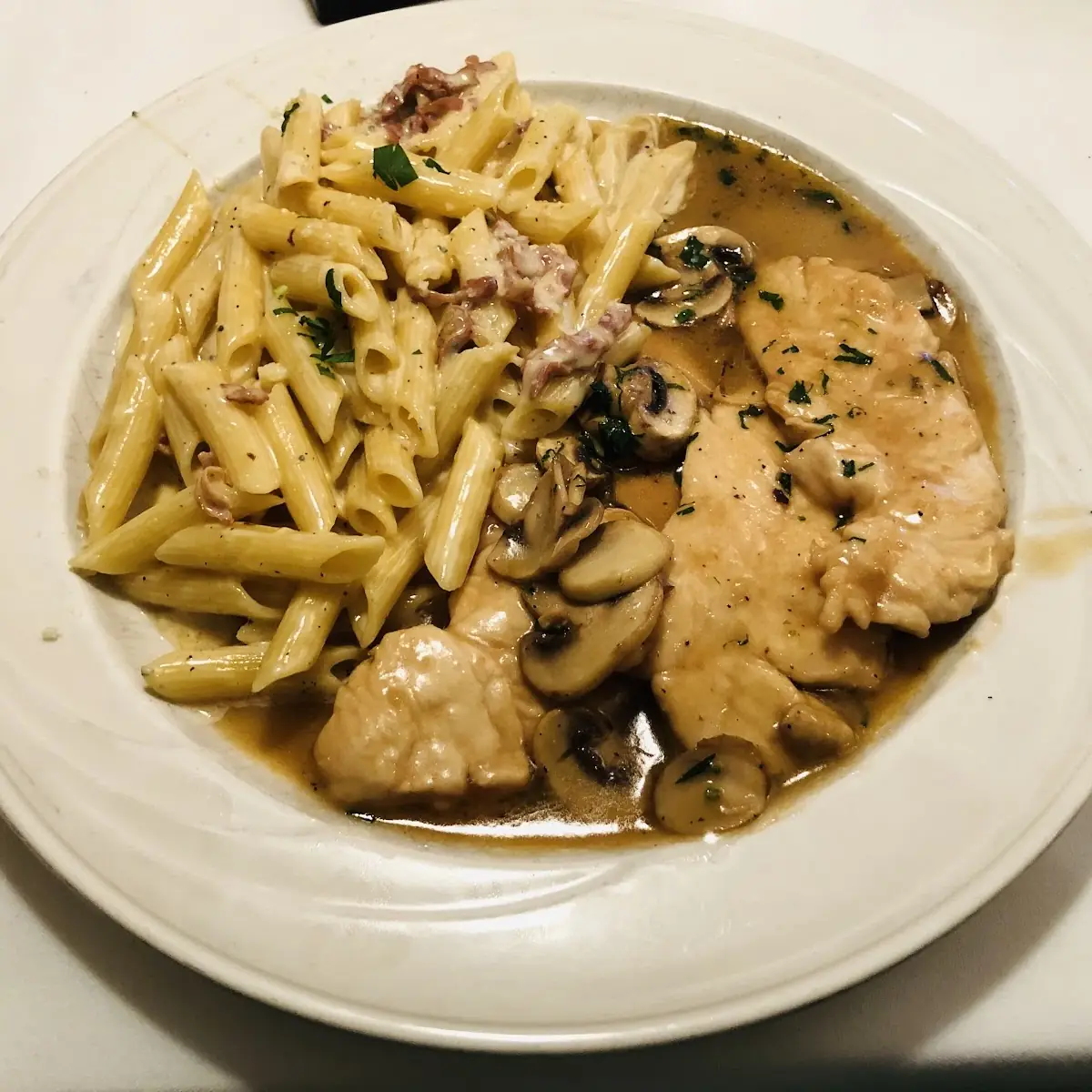 Penna Gorgonzola & Chicken Marsala