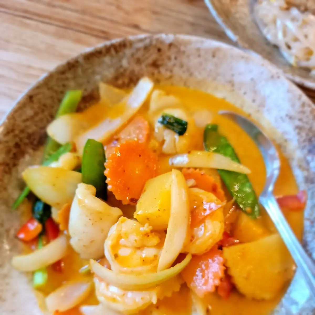 Yellow Curry with Seafood