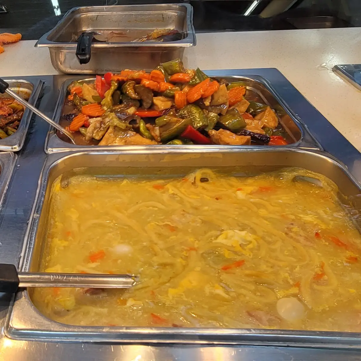 Lomi and Chop Suey