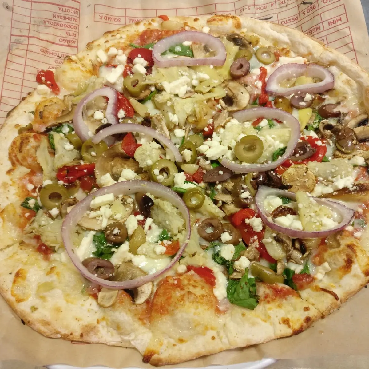 Fresh Veggie Pizza