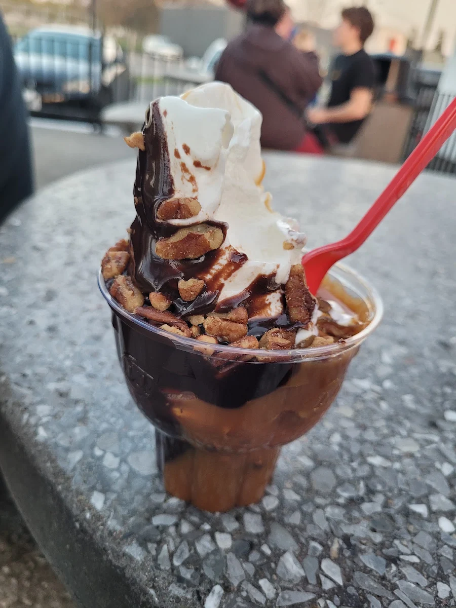 Mudslide, Dairy Queen Grill & Chill