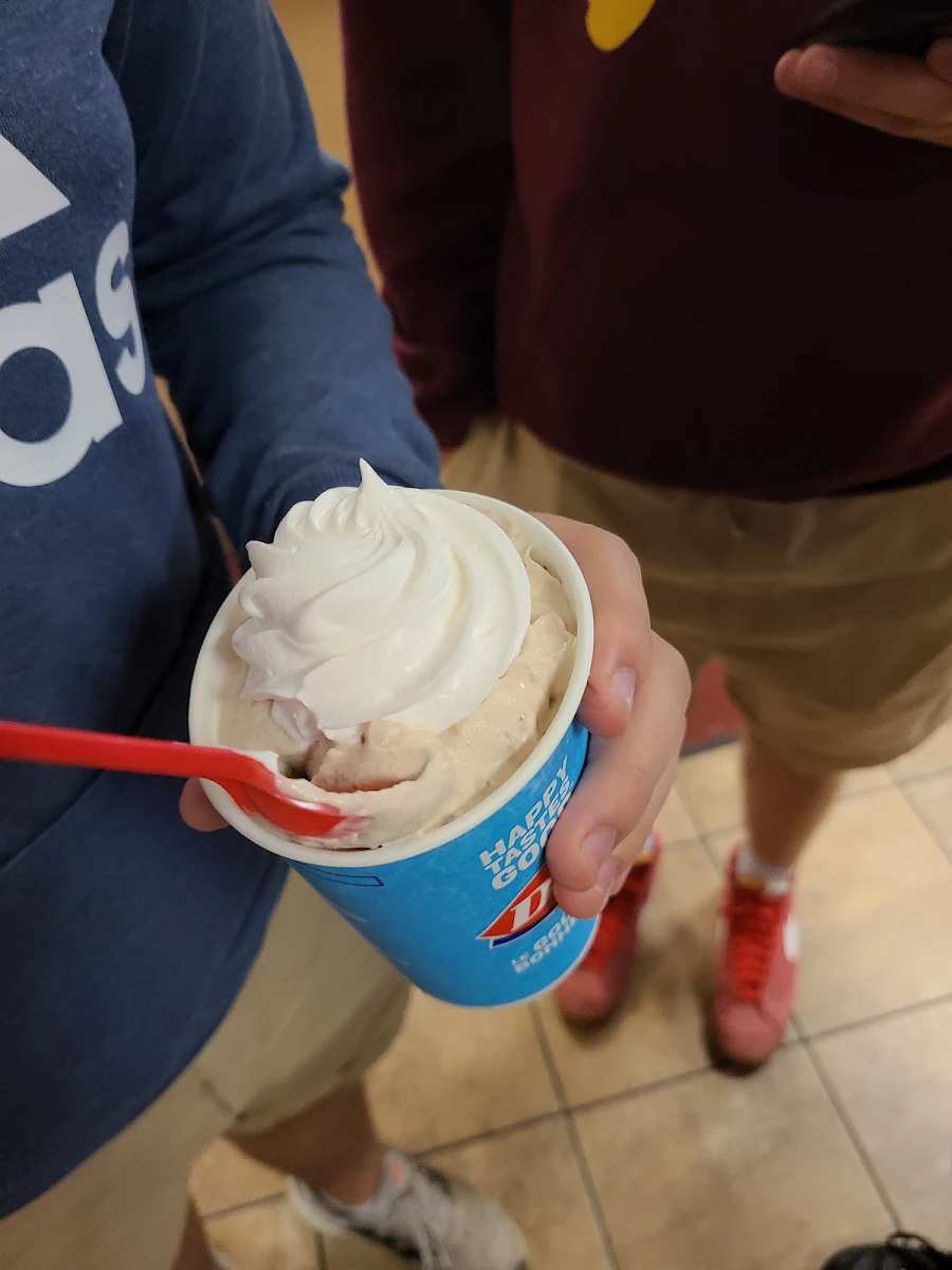 Reeses Blizzard, Dairy Queen Grill & Chill