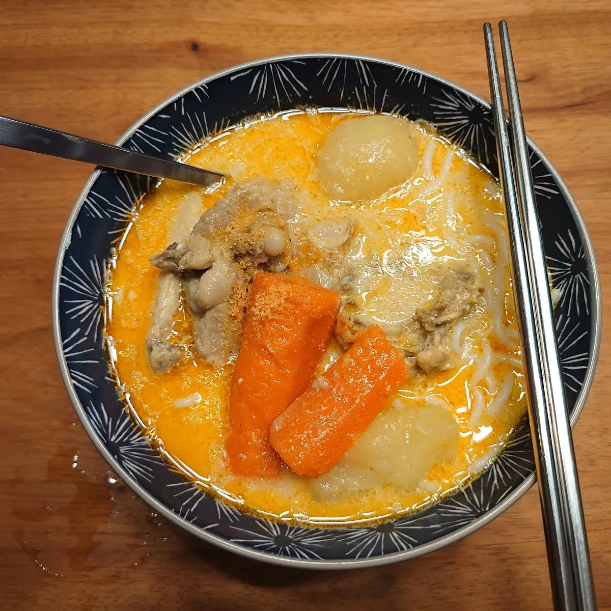 Chicken Curry Noodles Soup