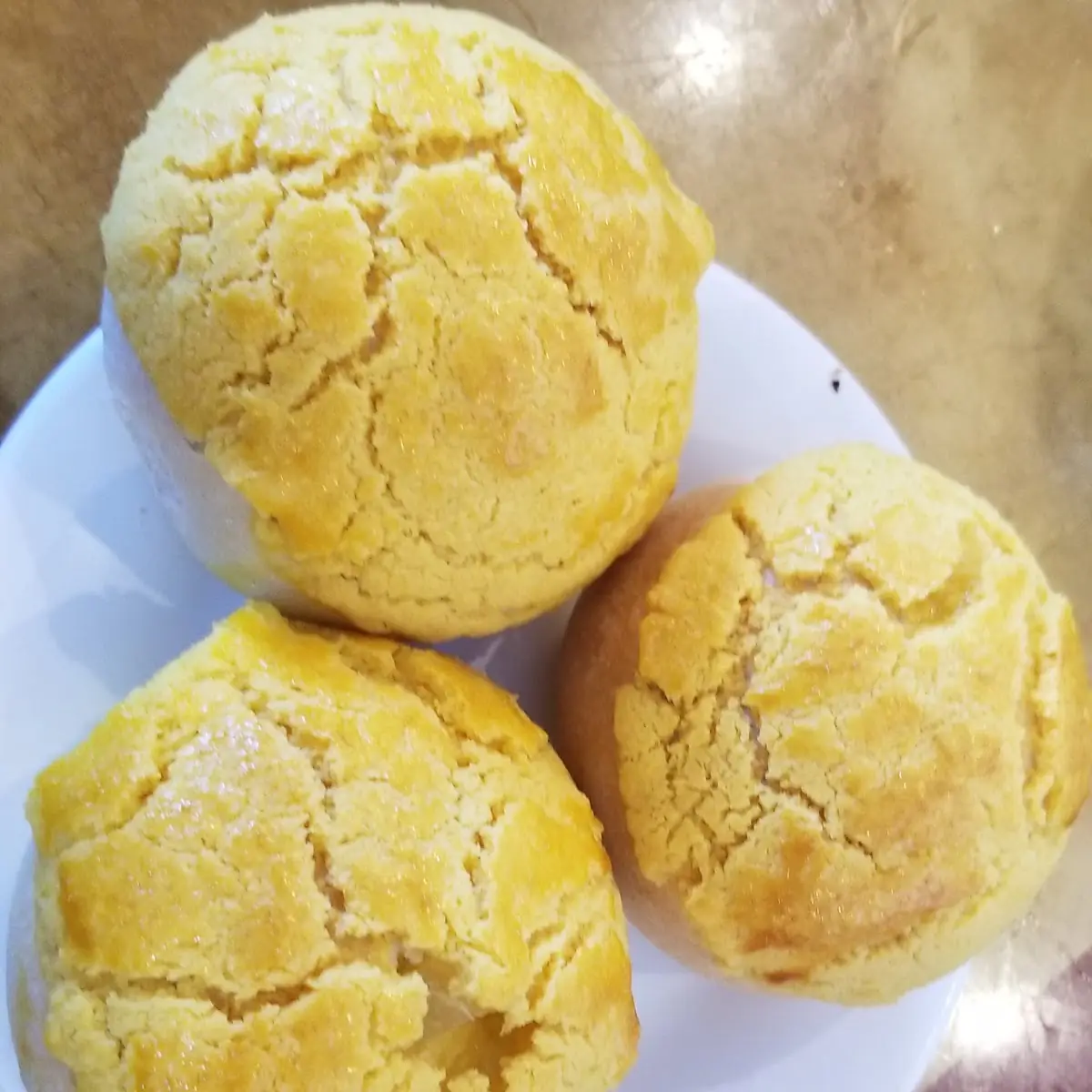 Baked Egg Custard Bun
