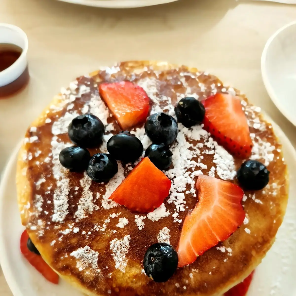 Pancakes with Fresh Fruit