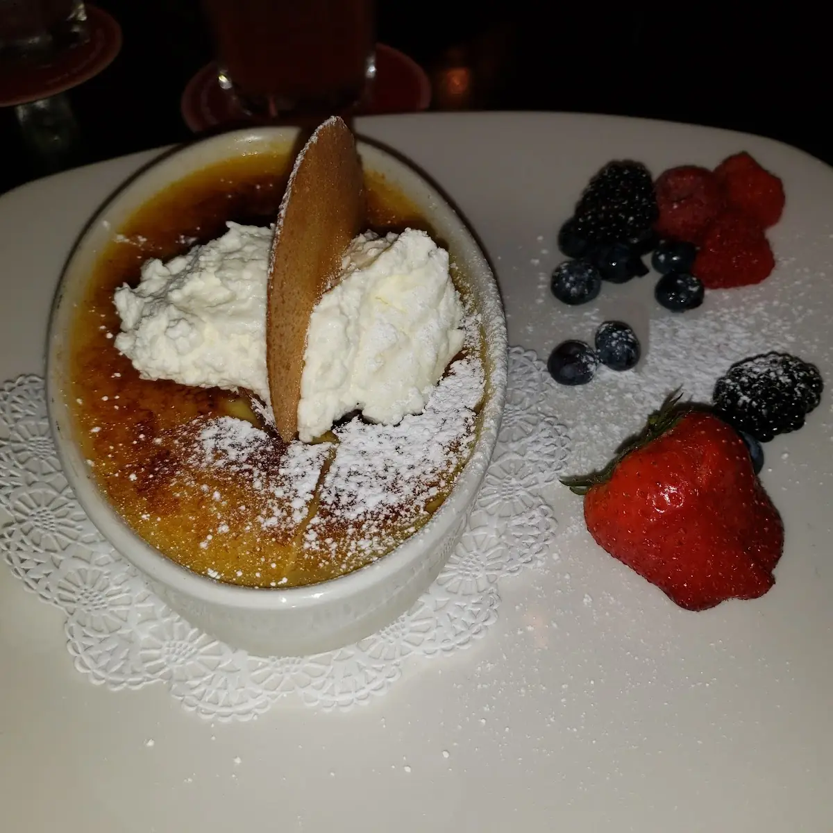 Crème Brulée with Fresh Fruit