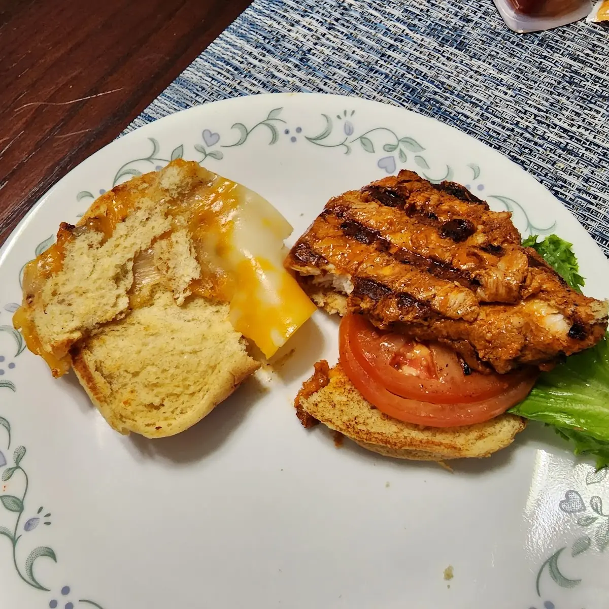 Deluxe Grilled Chicken Sandwich