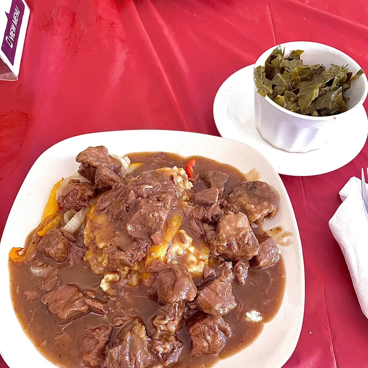 Peppered Steak over Mashed Potatoes with Gravy