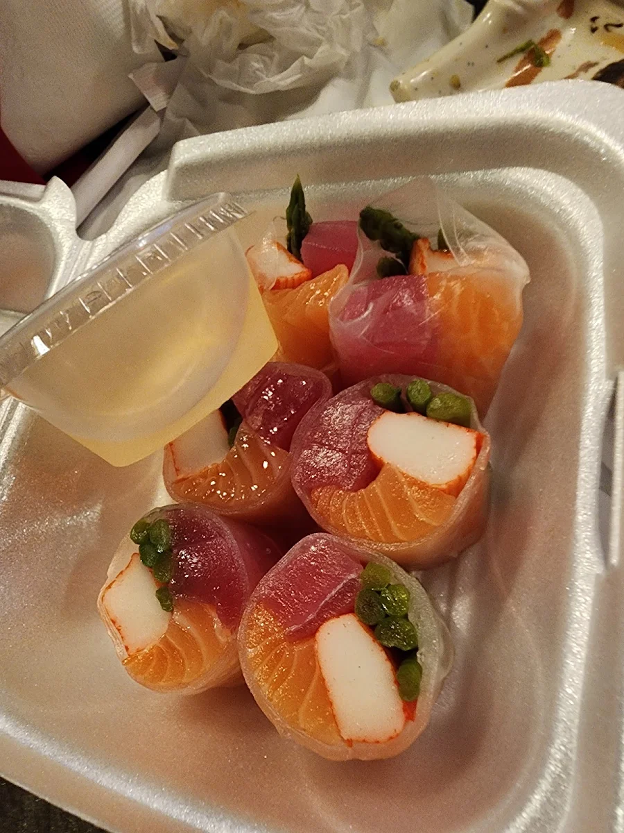 Mikato Spring Roll