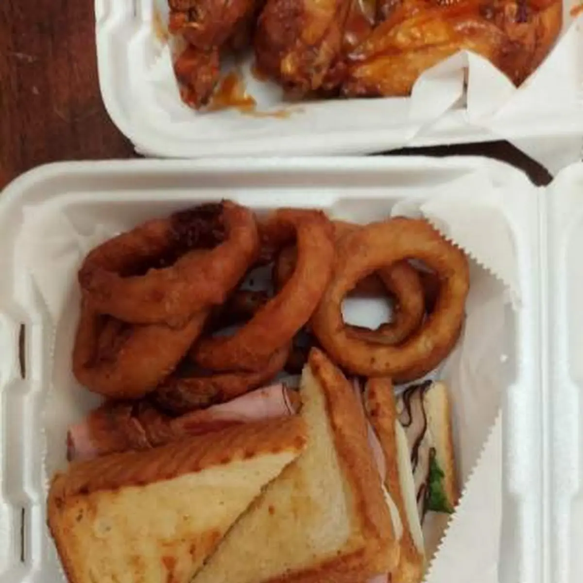 Club Sandwich Basket