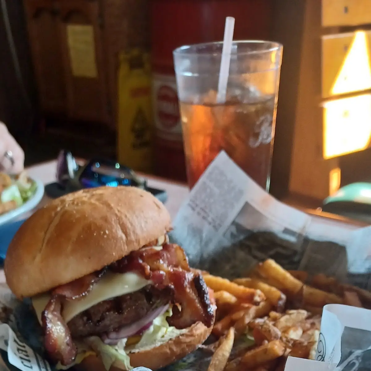Bacon Cheeseburger