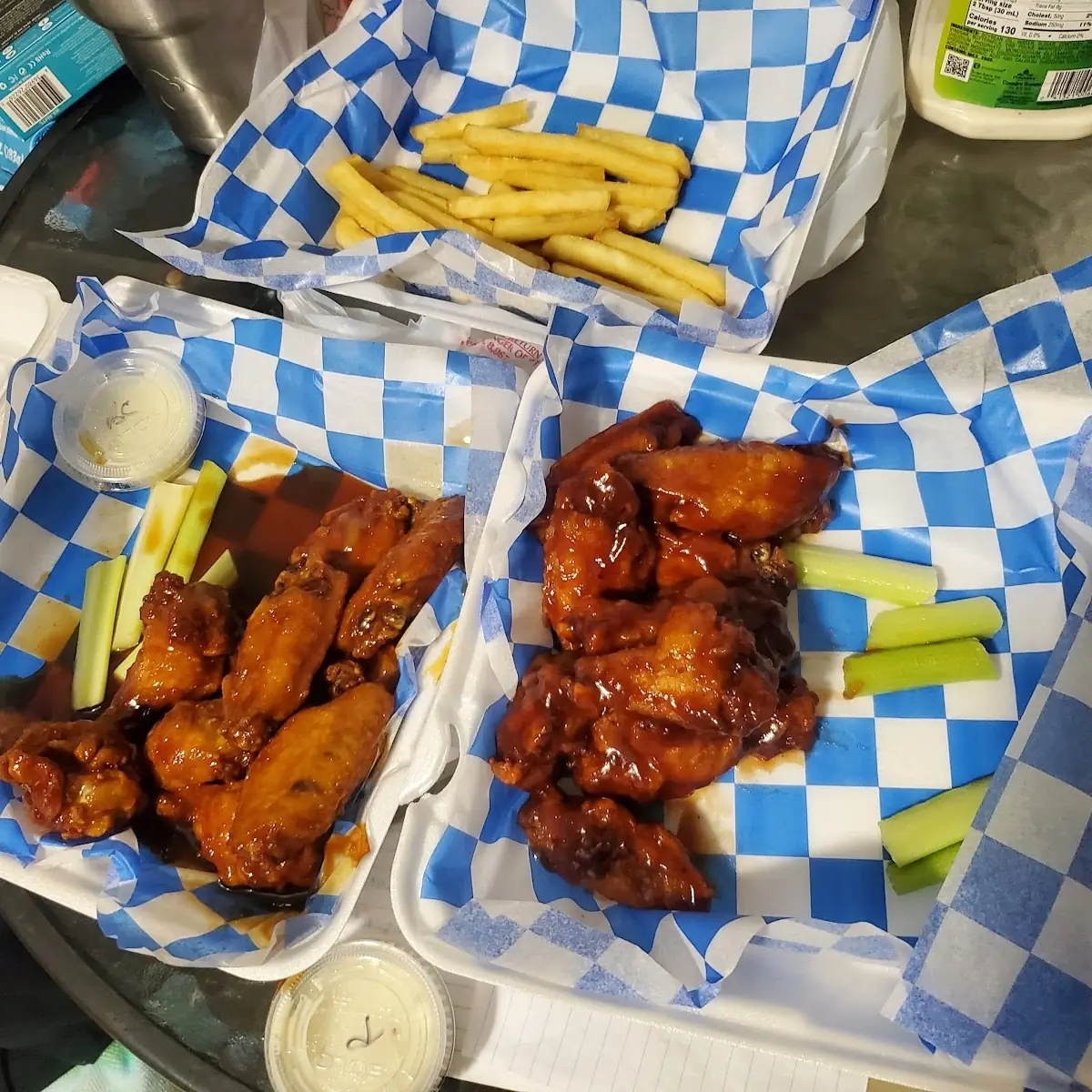 10 PC Garlic Honey Chicken Wings