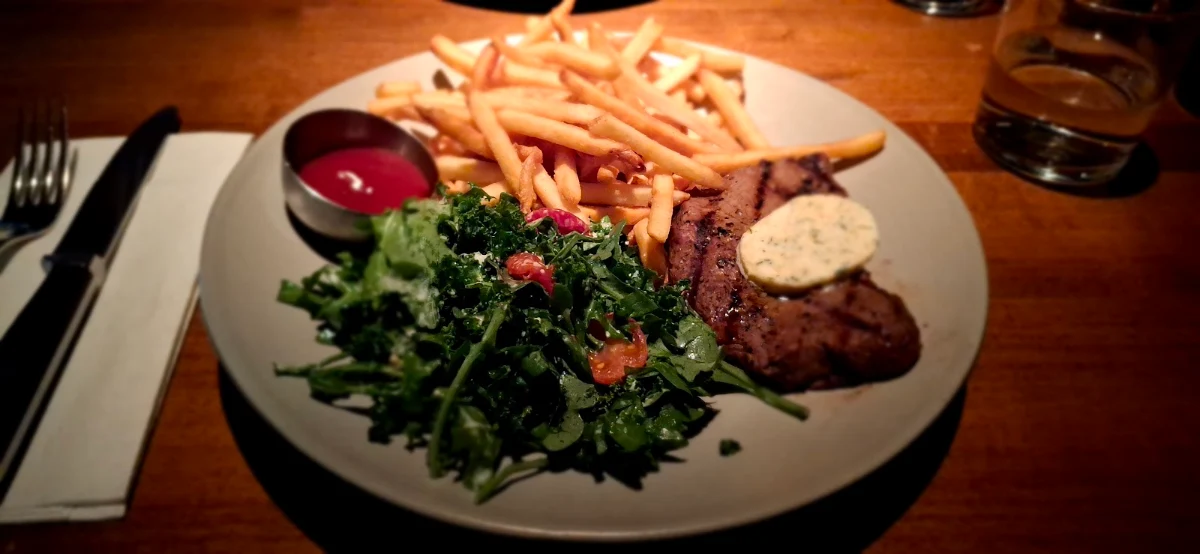 Steak with Crab Cake