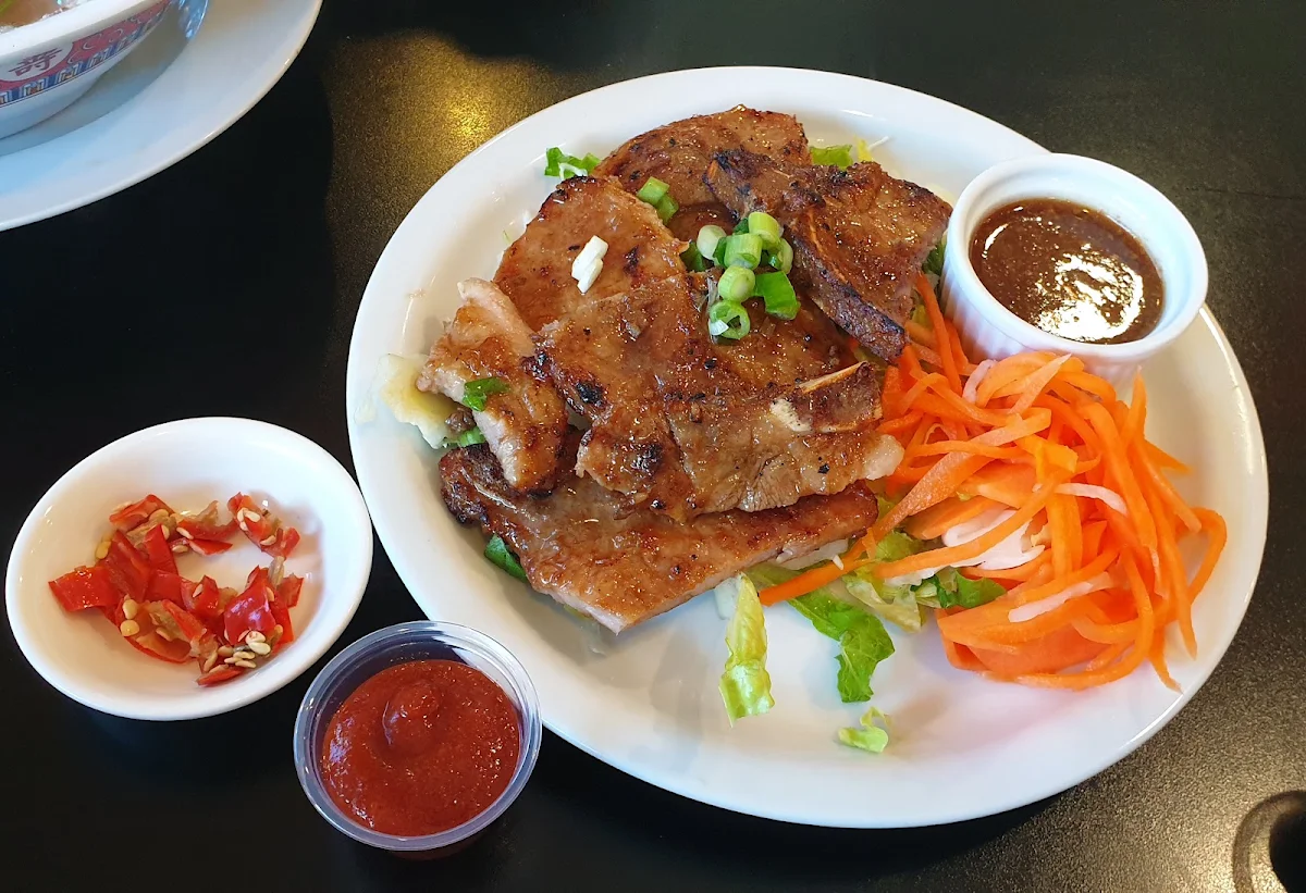 Grilled Pork Chop on Rice or Vermicelli