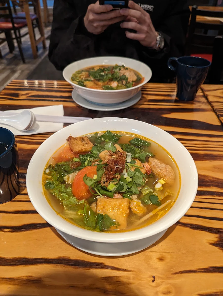Seafood Patty Noodle Soup with Tomato