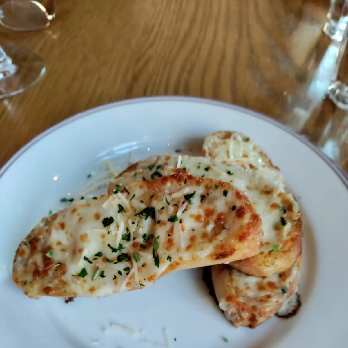 Cheesy Garlic Bread Appetizer