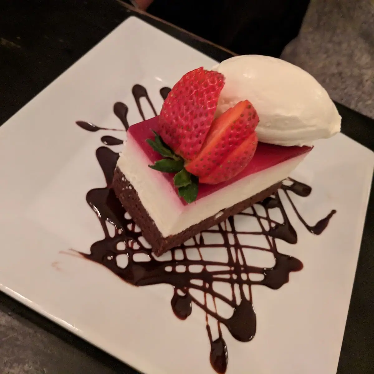 White Chocolate Raspberry Cheesecake
