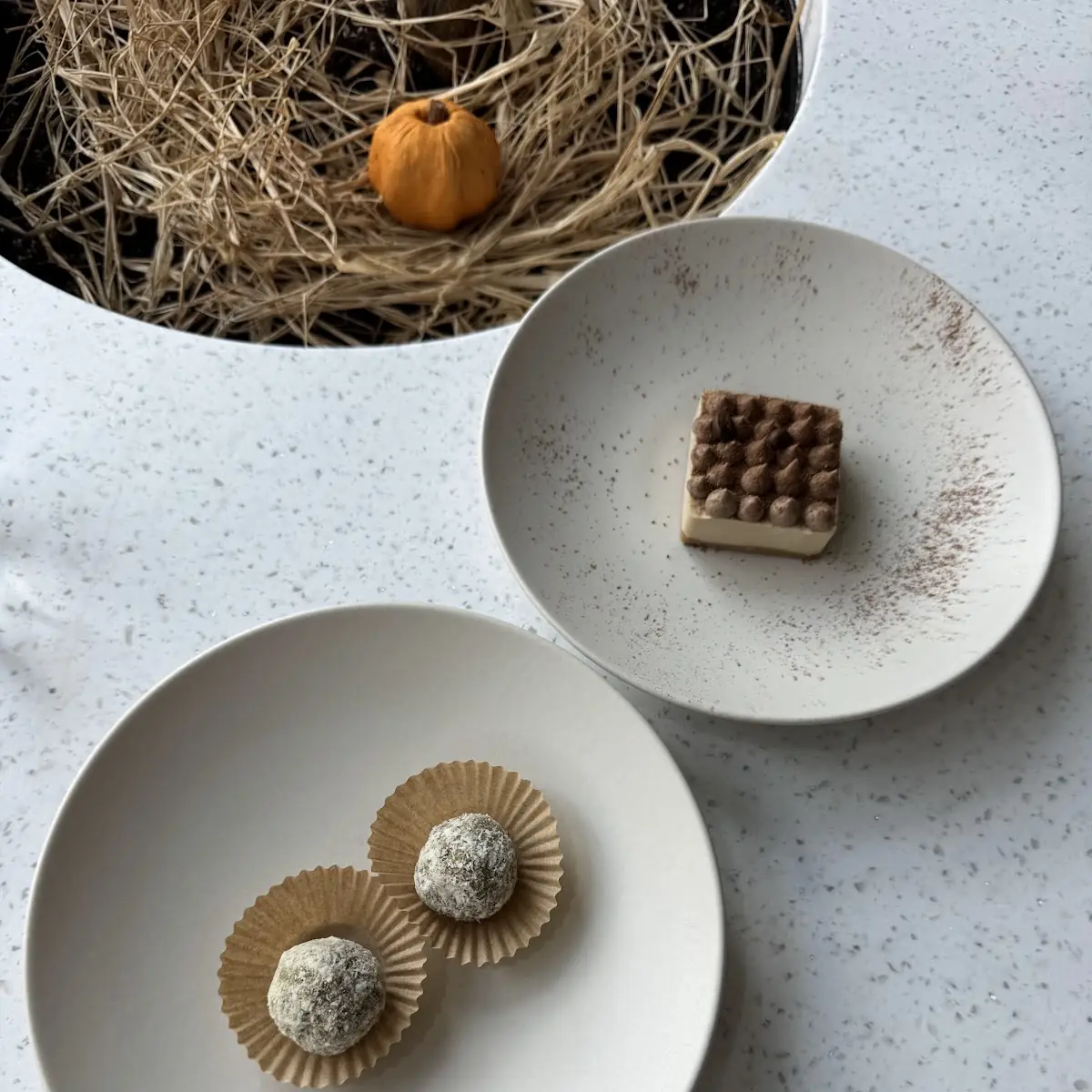 Tiramisu Cake