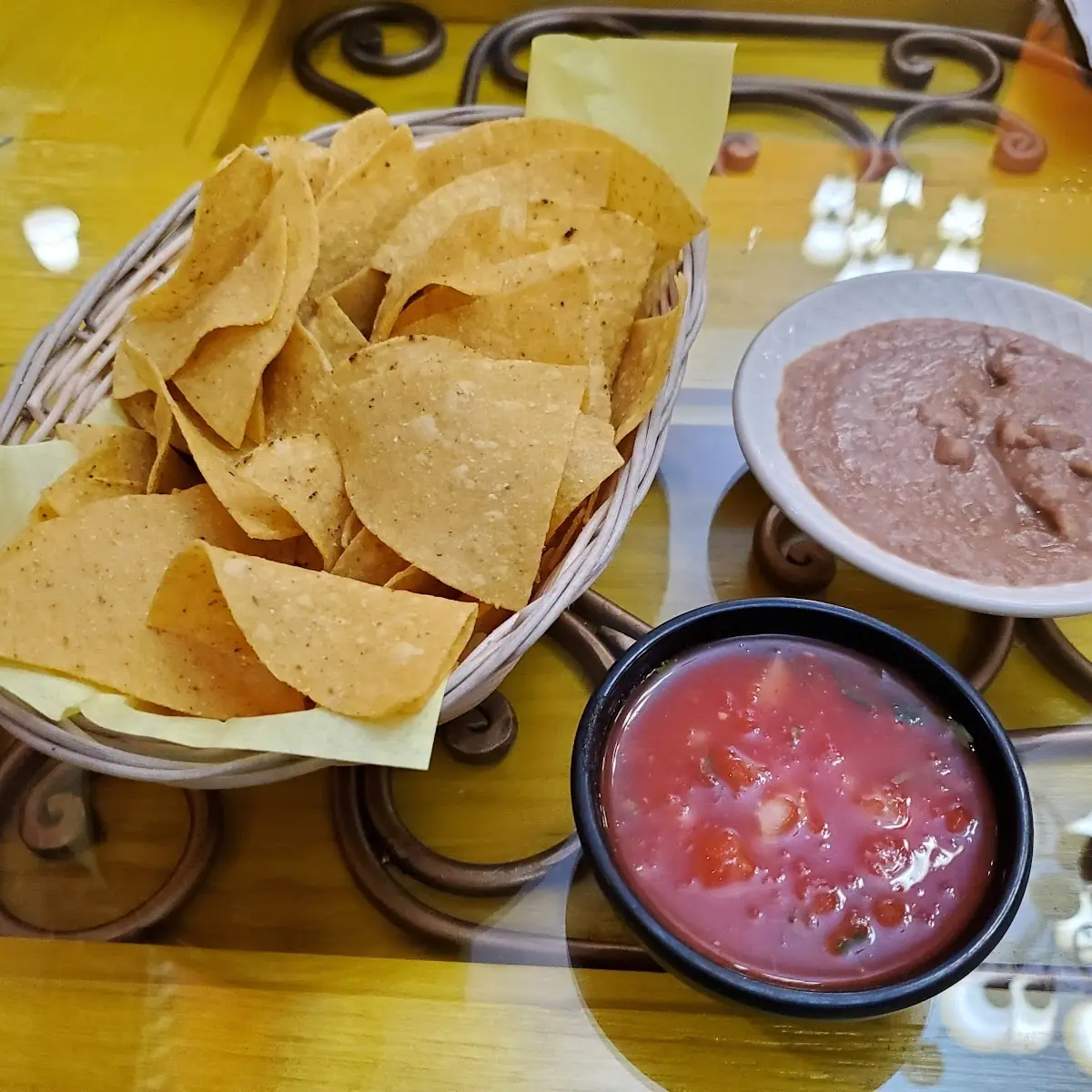 Chips Salsa and Beans