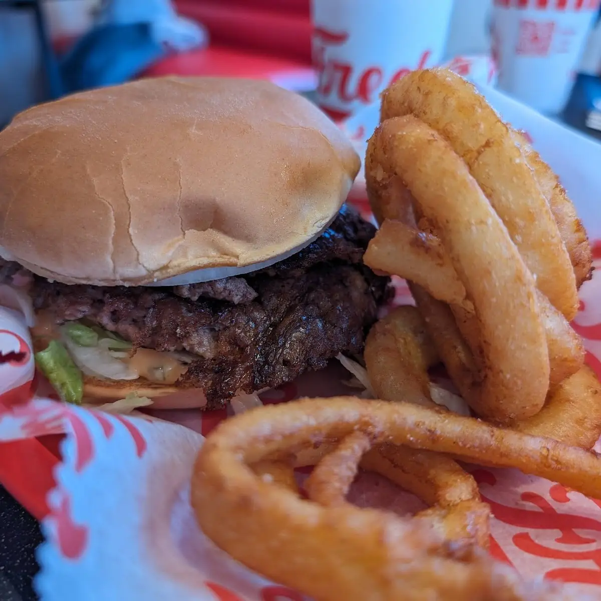 Burger Salad with Grilled Onions