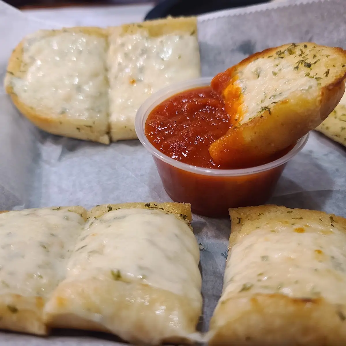 Garlic Cheese Bread