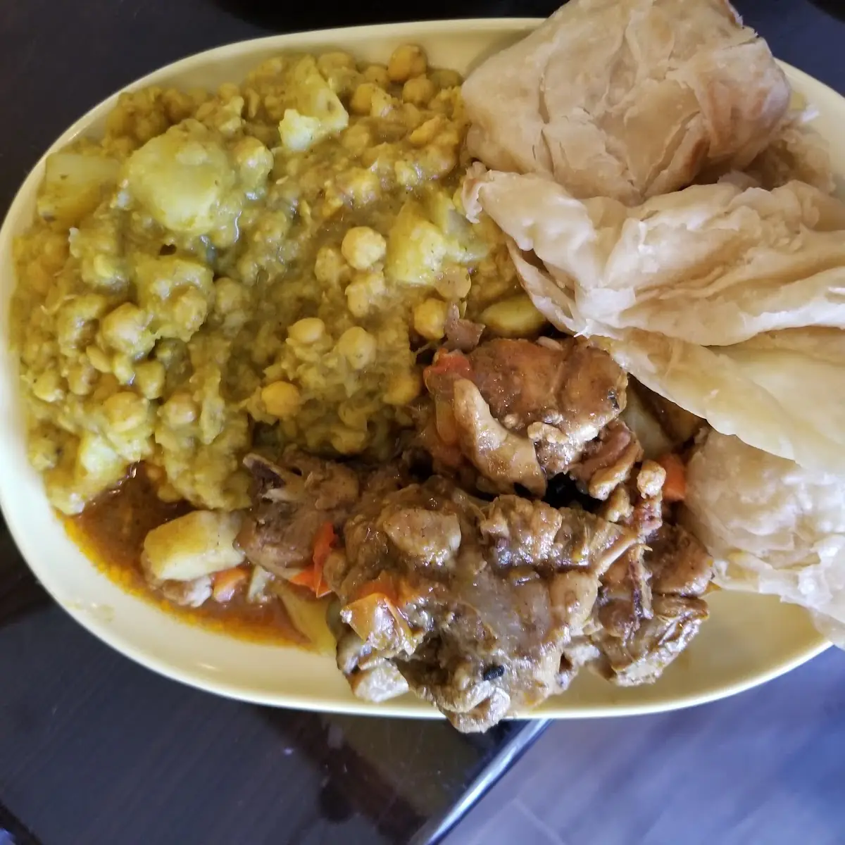 Roti with Curry Chick Peas or Curry Chicken or Both