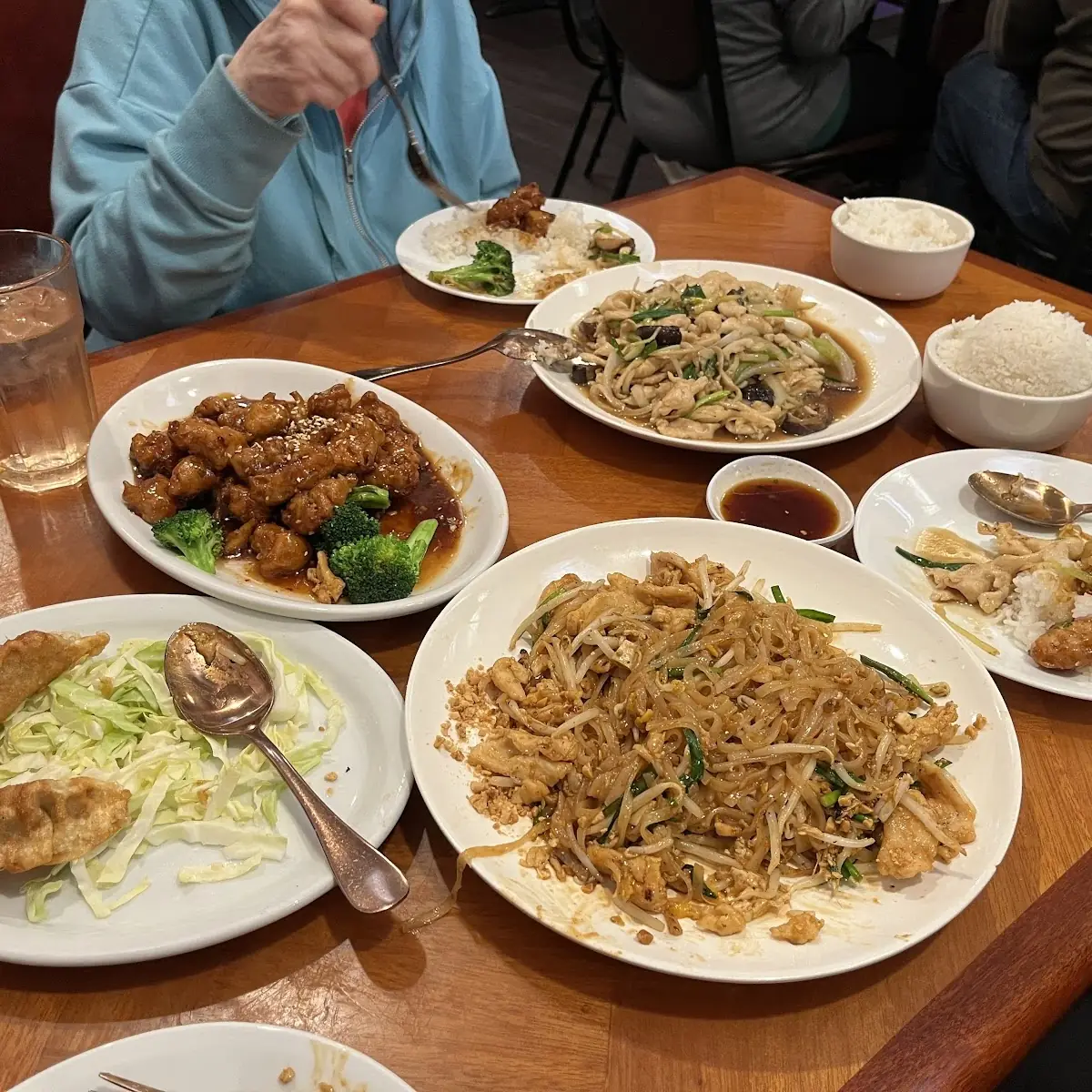 Sesame Chicken Pad Thai & Pad King Sod