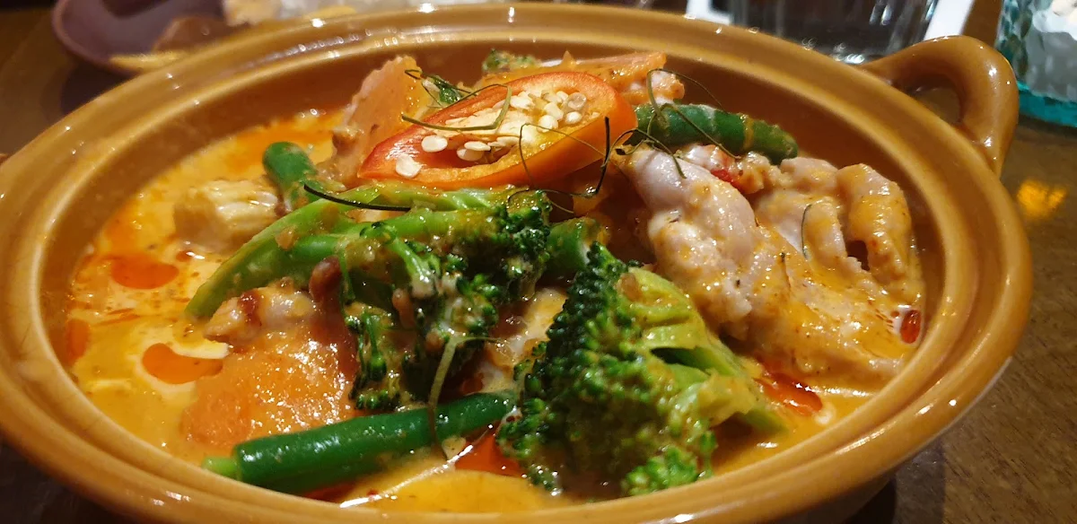 Chu-Chee Salmon Main