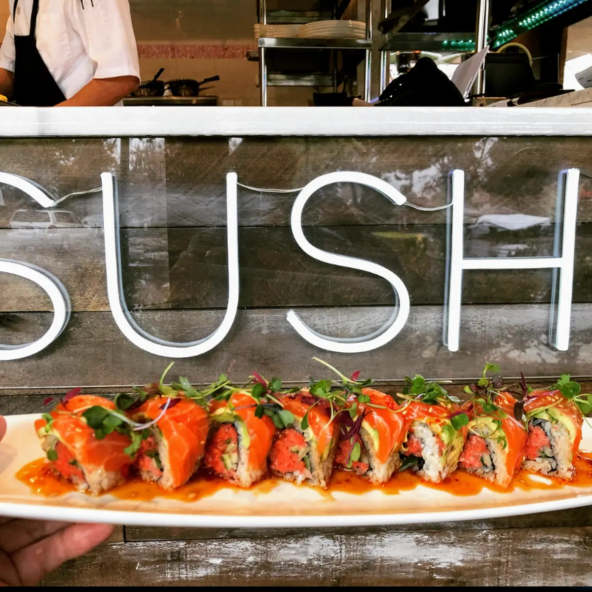 Salmon and Tuna Sushi Roll