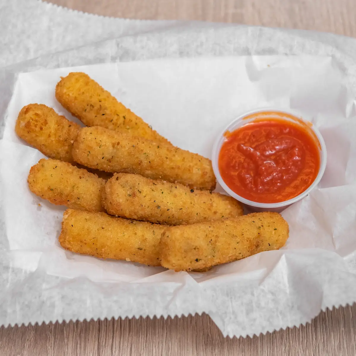 Fried Mozzarella Sticks 7 with Marinara Sauce