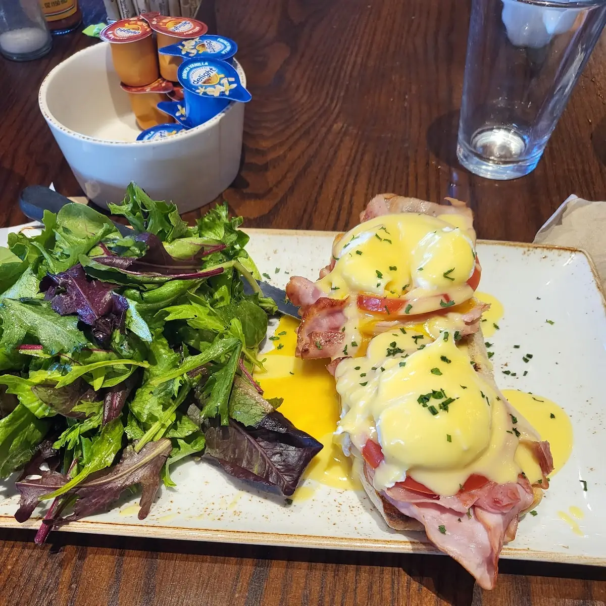 Eggs Benedict