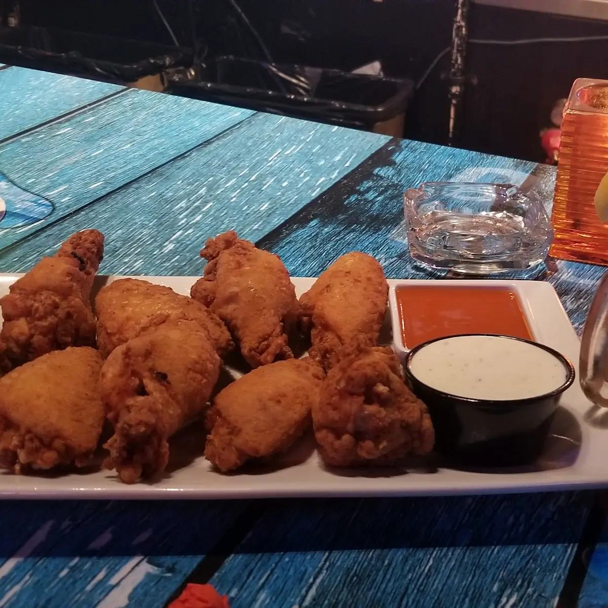 Jumbo bone-in wings (breaded) 5