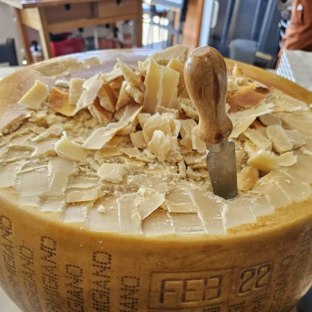 Parmregiano Regiano Cheese Wheel