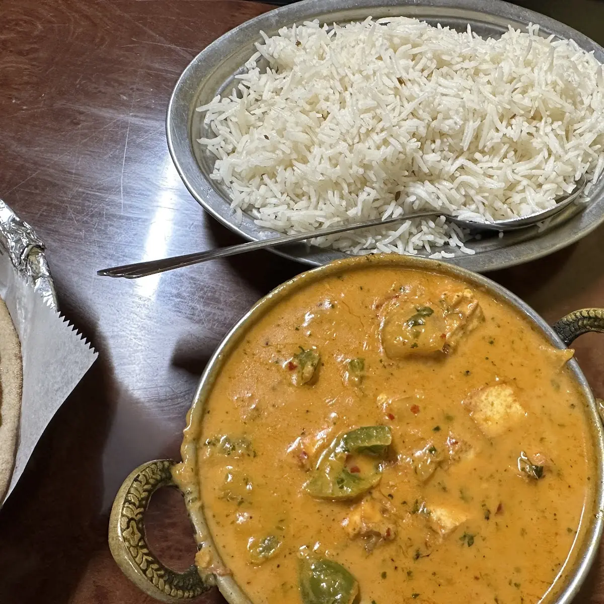 Garlic Naan Butter Chicken