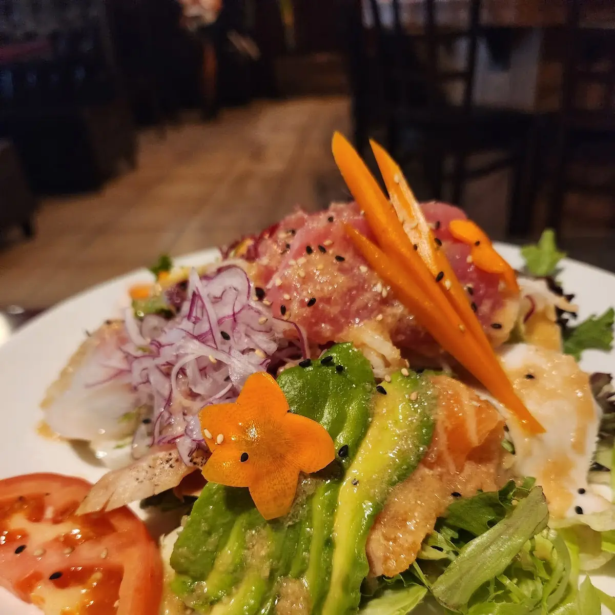 Sashimi Salad