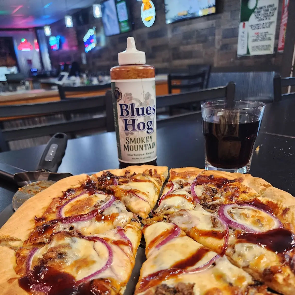 BBQ Pulled Pork Pizza