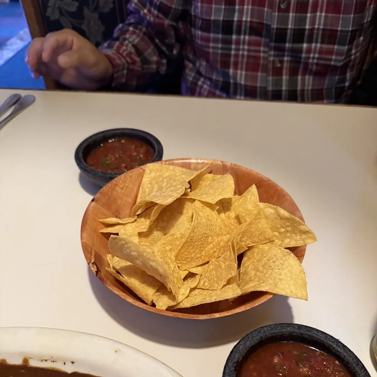 Chips & Salsa Roja