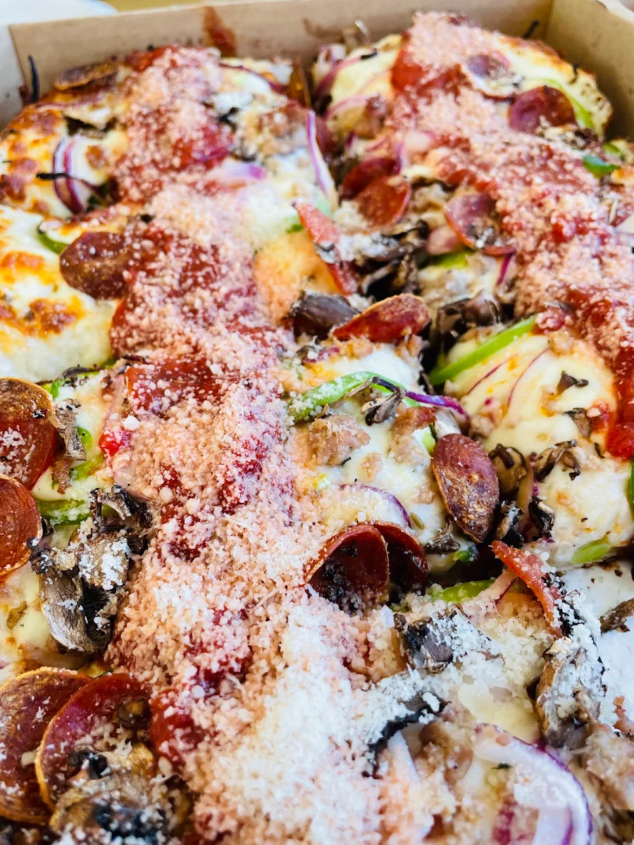 Dirt City Deluxe Pizza