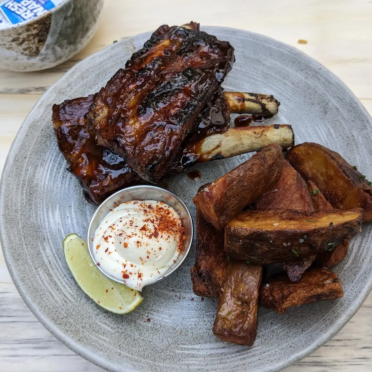 Naughty Nuri Spare Ribs